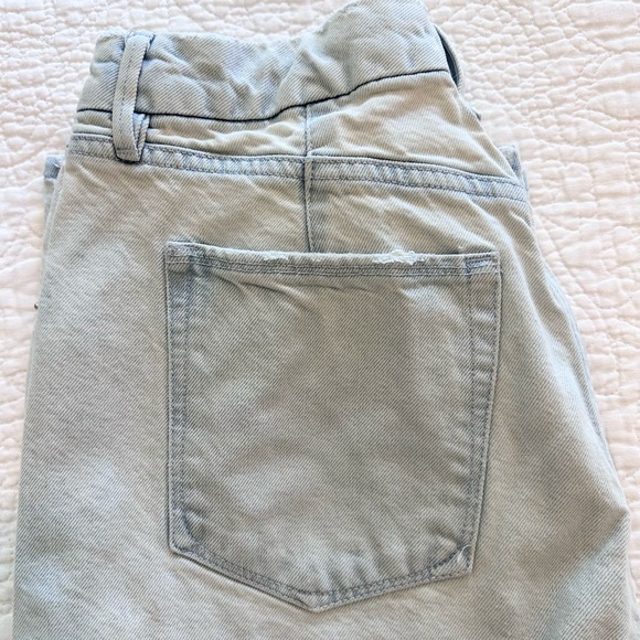 Good American Good 90s Light Wash Relaxed Jeans Size 8/29 Y2K Style Baggy Jeans - Picture 5 of 8
